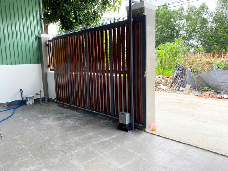 Motor phải hoạt động tốt trong điều kiện ngoài trời